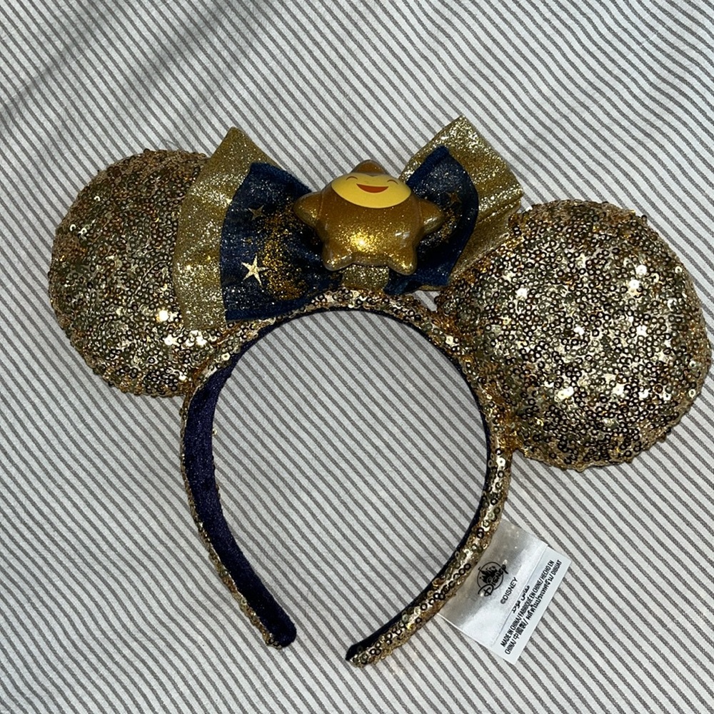 Gold sequin Disney park ears - Wish star